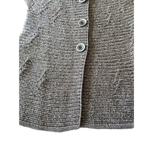 Adorable Boho Knit Sweater Vest with Big Buttons M - Picture 8 of 12